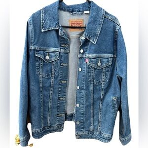 NWOT Levi's Classic Blue Jean Jacket